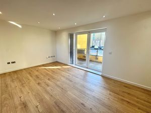 Photo 8- click for photo gallery